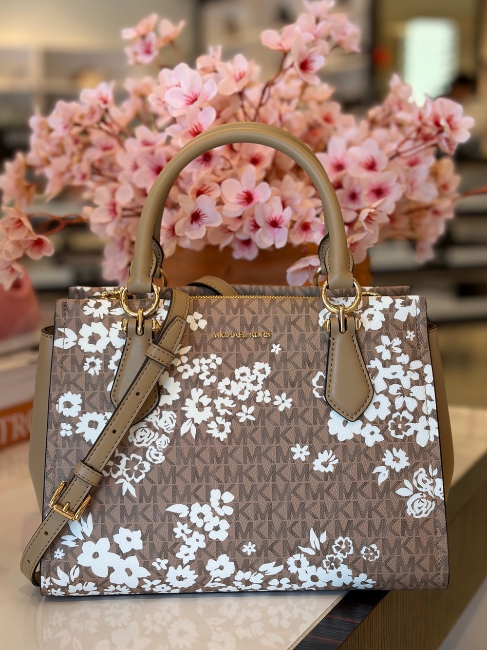 MICHAEL KORS  Marilyn Medium Printed Signature Logo Satchel Crossbody - Picture 7 of 16